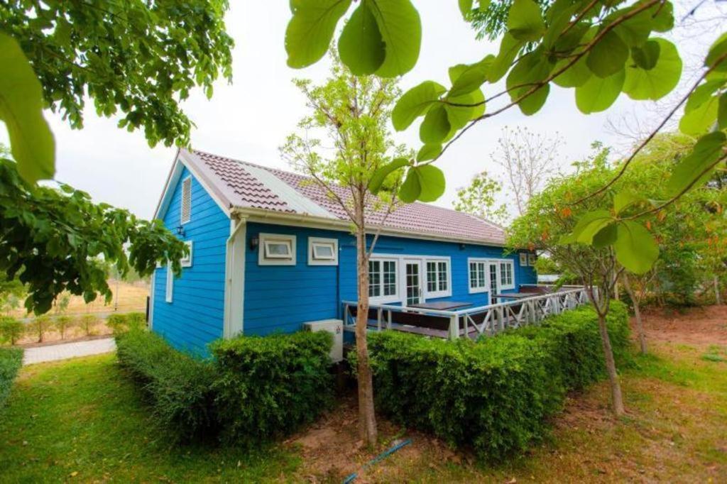 Varee Valley Resort And Restaurant Кхон Каен Екстериор снимка